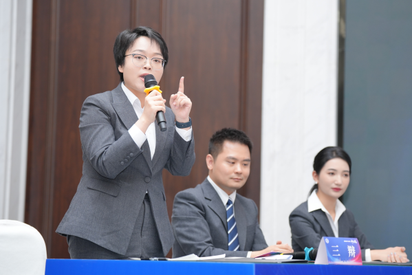 第四届华东律师辩论赛顺利举办，上海律师辩论队再续佳绩